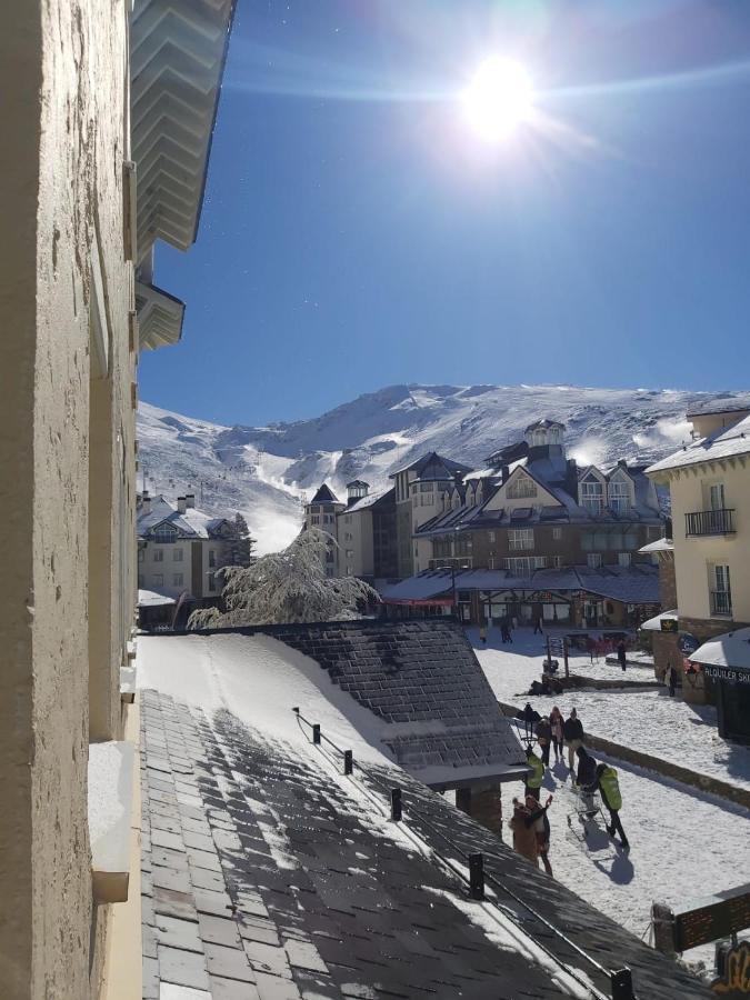 Bed And Snow Family Apartments Sierra Nevada Bagian luar foto